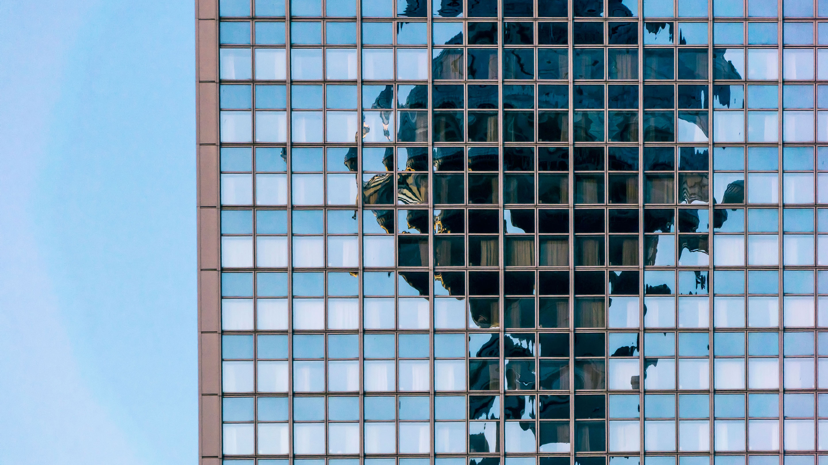 The New Digital Landscape for Tower Companies | BCG