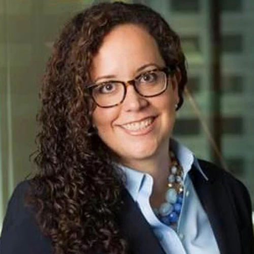 Headshot of BCG expert Gaby Barrios
