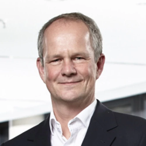 karsten schoott img.jpg