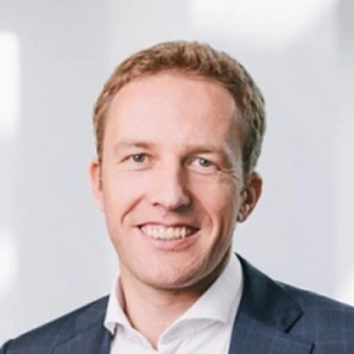 Headshot of BCG expert Patrick Herhold