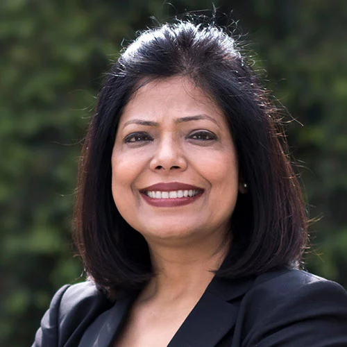 Headshot of BCG expert Divya Gupta