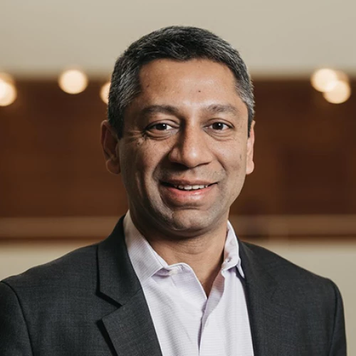 Headshot of BCG expert Bharat Poddar
