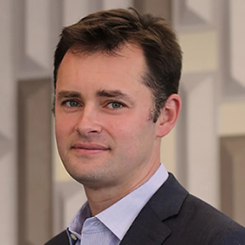 Headshot of BCG expert John Gooch