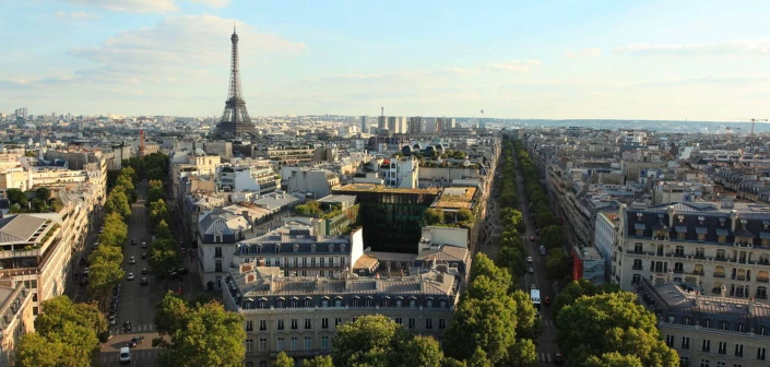 Deux Directrices associées françaises - FR - PR