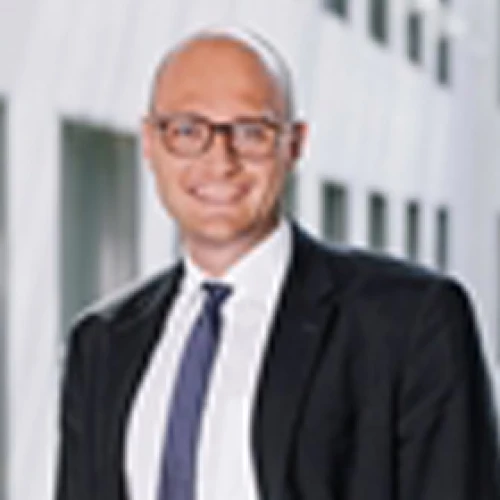 Headshot of BCG expert Christoph Rothballer
