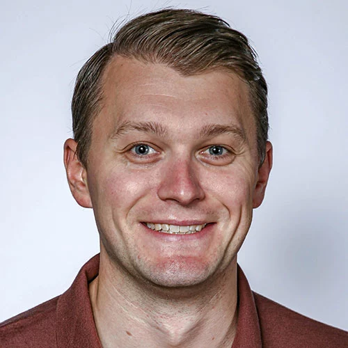 Headshot of BCG expert Connor Currier