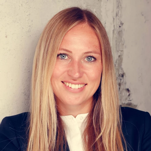 Julia-Beermann.jpg