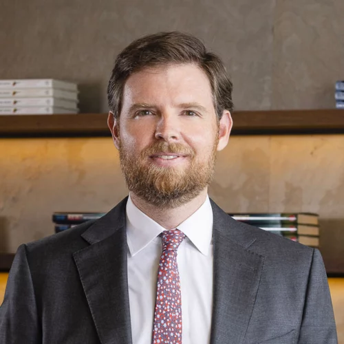 Christopher Weisz