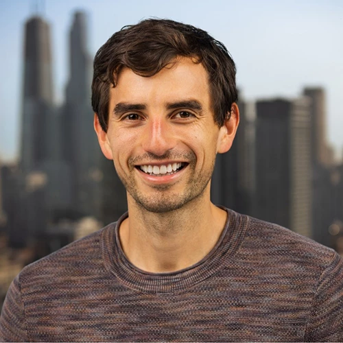 Headshot of BCG expert Adriann Negreros