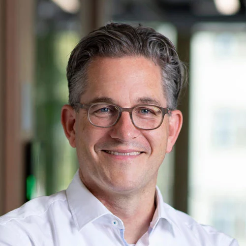 Headshot of BCG expert Christian Schmid
