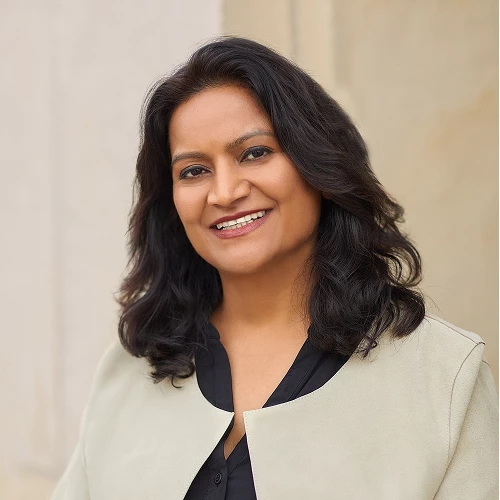 Headshot of BCG expert Aparna Bharadwaj