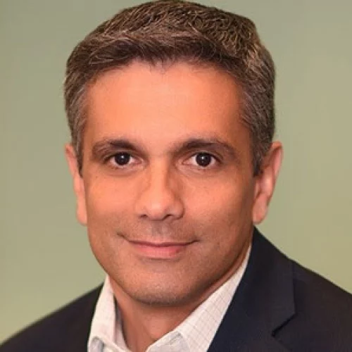 Headshot of BCG expert John Soumbasakis Senior Advisor