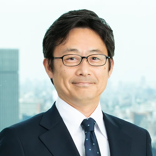 Headshot of BCG expert Ichiro Kaku