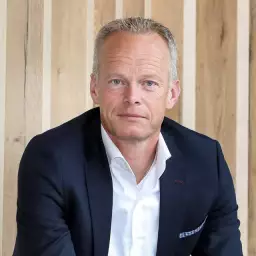 Paul-Slot-Square-Sidebar