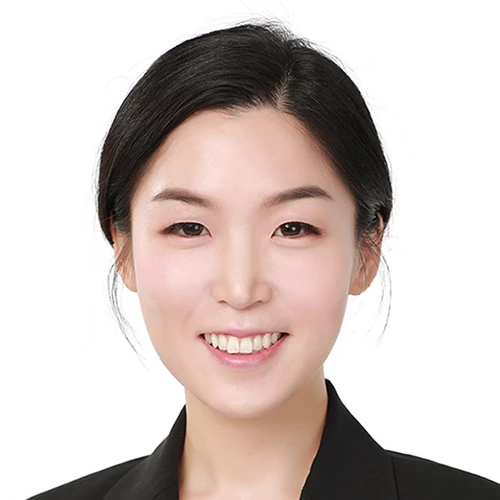 Headshot of BCG expert Eunkyung Koh