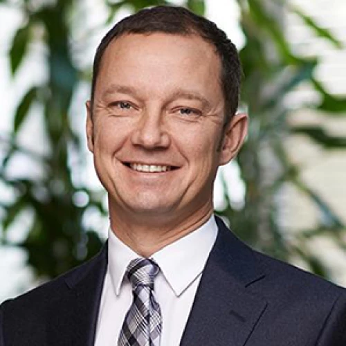 Headshot of BCG expert Mathieu Lamiaux