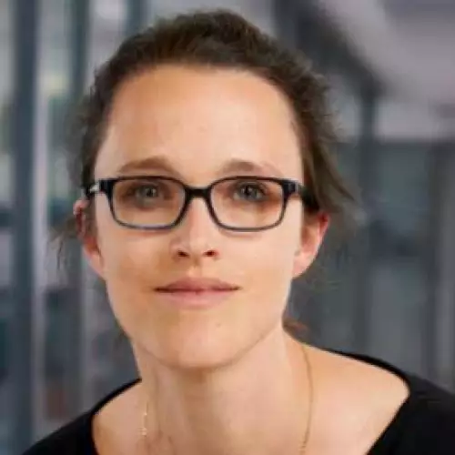 Headshot of BCG expert Anne Francoise Ruaud