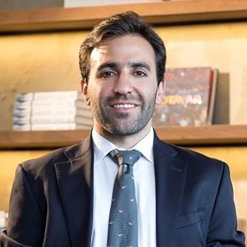 Headshot of BCG expert Andrés_Caicedo