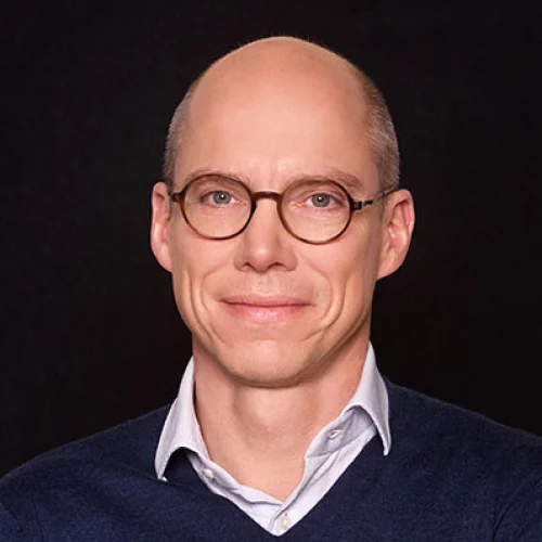 Headshot of BCG expert Olivier Scalabre