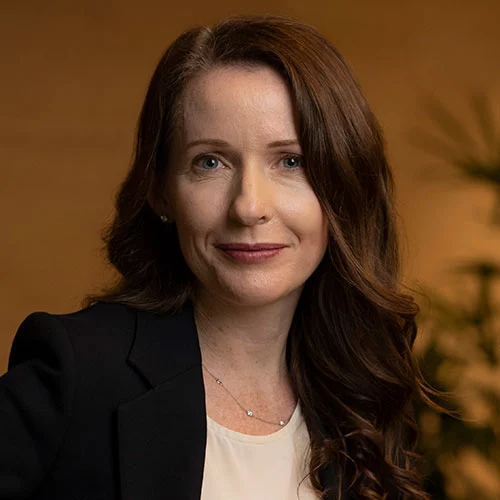 Headshot of BCG expert Rebecca Russell