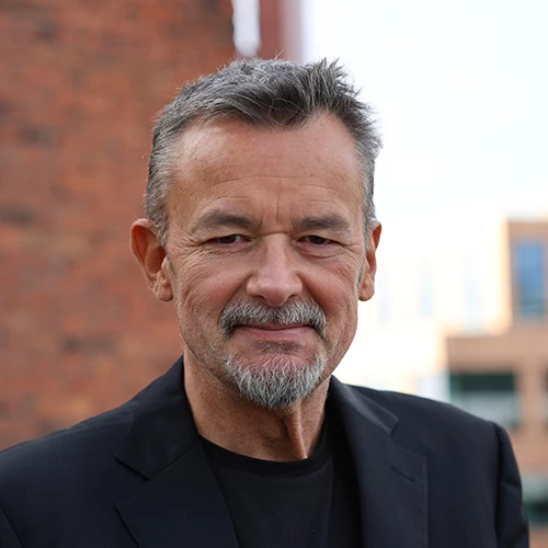 Headshot of BCG expert Davide Urani