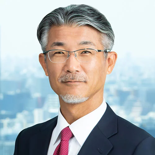 Headshot of BCG expert Ryoji Kimura