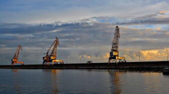 How Institutional Investors See the Future of Oil and Gas - rectangle
