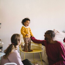 UK-PR-26-weeks-paid-leave-for-all-parents-across-lab.jpg