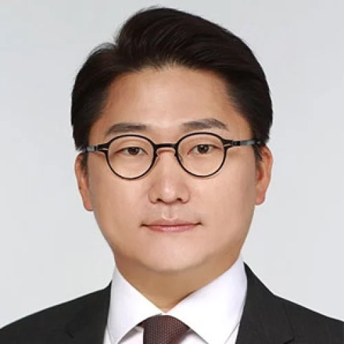 yunjoo-kim-tcm9-209043.jpg