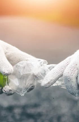 Enabling Corporate Plastics Disclosure | Hero