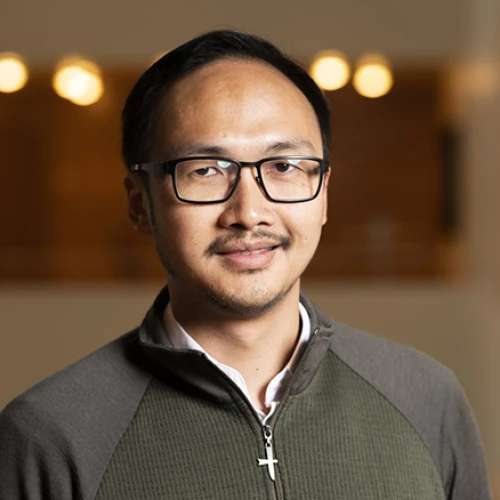 edwin-utama438x438-tcm9-15114.jpg