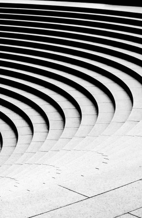 Why Global Companies Need to Become Fractal Innovators | Rectangle