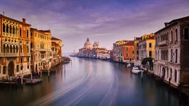 Beyond the Crowds: Embracing Circular Economy to Address Overtourism