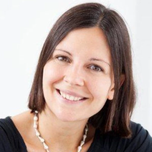 Headshot of BCG expert Annik Penders