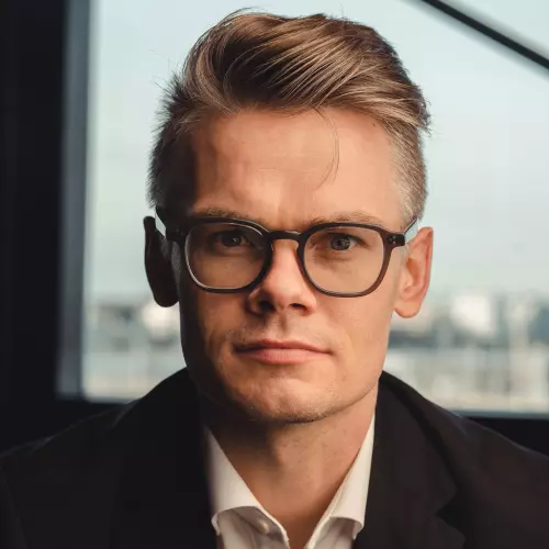 Mads Ulstrup