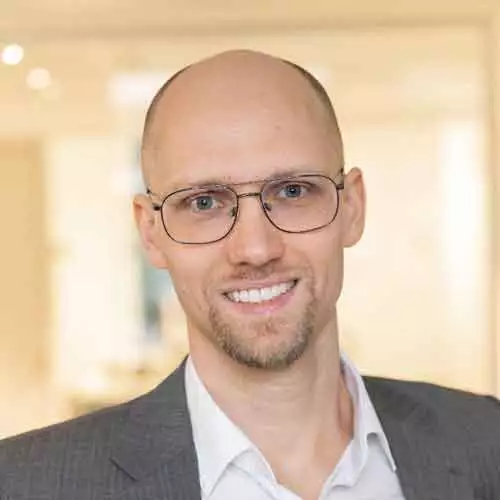 Eric Fournier | Headshot