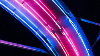 parcelexpress-2880x1620-tcm9-188529.png