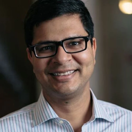 Headshot of BCG expert Amit Kumar