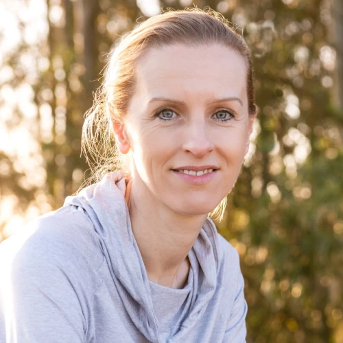 Sarah-Rowell-square.jpg