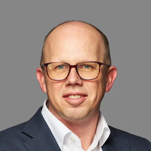 Headshot of BCG expert David Schaar