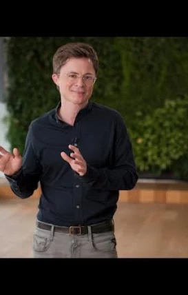 How Your Company Can Gain a Global Talent Advantage