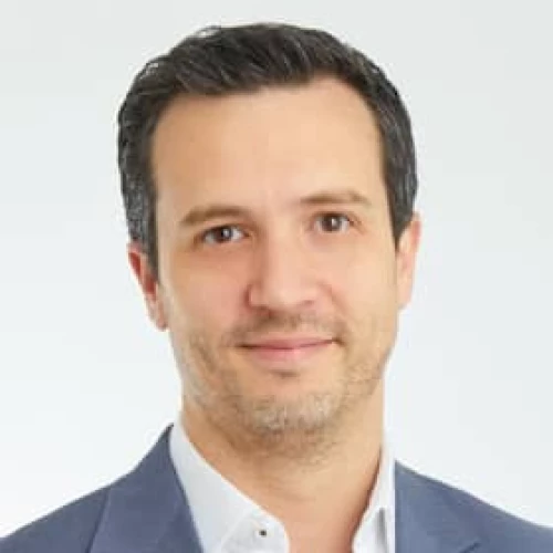 Headshot of BCG expert Chris Mattey