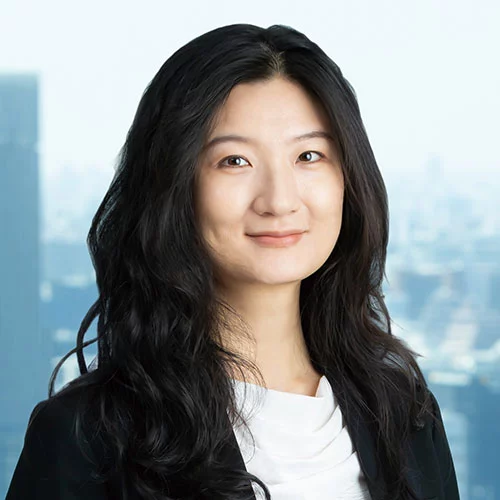 Headshot of BCG expert Ming Deng