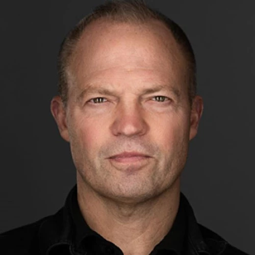 Headshot of BCG expert Charles Gildehaus