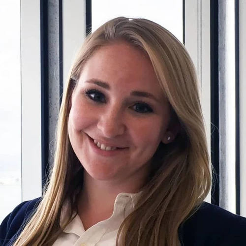 Headshot of BCG expert Sarah Lichtblau