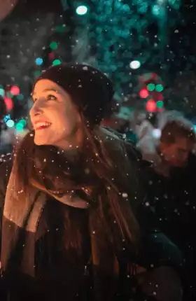 The Holiday Hustle: How Retailers Can Save the Season