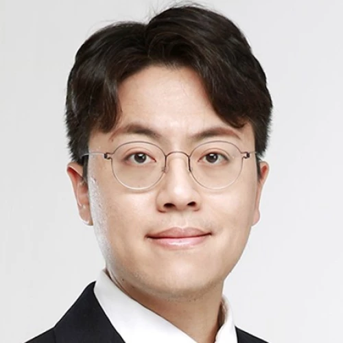 jang-kwonyoung438x438-tcm9-235383.jpg
