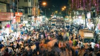 ten-trends-that-are-altering-consumer-behavior-in-india2880x1620px-tcm9-231537.jpg