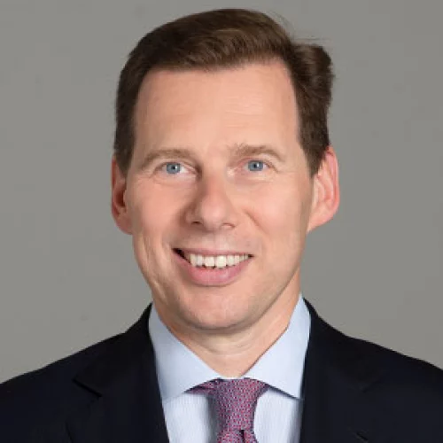 Headshot of BCG expert Christian Reber