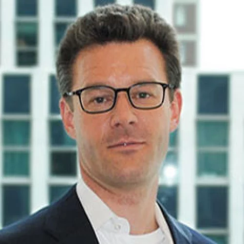 Headshot of BCG expert Kaj Burchardi
